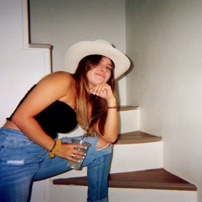 ana_sobrino13's profile picture. puerto rican rapunzel™