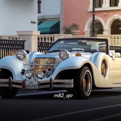 محب لـ #التراث #السيارات_القديمة  حاصل على جائزة #أجمل_سيارة_في_قطر لعام 2019/2020