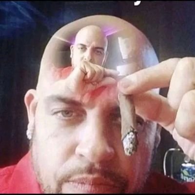 AzumiLuvs2DPpl's profile picture. If you think you know me no you don't ❤
     Tiktok: AzumiLuvs2DPpl 
Insta: AzumiLuvs2DPpl