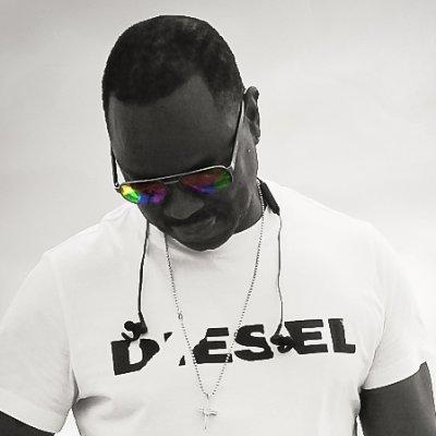 Jamaican Renaissance Man,Alchemist NY&ATL,Data driven Trader,Cyber Tech,UrbaneStylze Music,Author https://t.co/S5Iq98F0Cr https://t.co/S5Iq98F0Cr Entrepreneur http://t.co/s4i🇯🇲