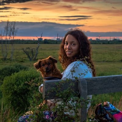 MarcelaGalvisRe's profile picture. Economist and data scientist