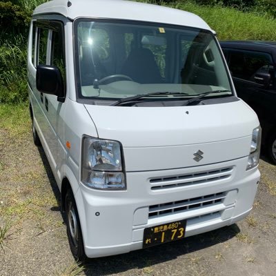 鹿児島から26歳でフリーランスの軽貨物ドライバーに挑戦!#PickGo #UberEats スポット便、ミニ引越しをメインにしてます! 始めたばかりで、情報交換を積極的にしていきたいので無言フォローしちゃうと思いますが宜しくお願いします!