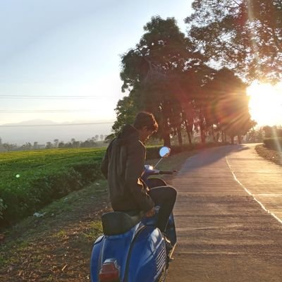 akmalu_'s profile picture. 