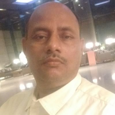 कर्म भूमि महाराष्ट्र ..... जन्म भूमि उत्तर प्रदेश ! घरम से हिन्दू बाह्मण .... सभी घरमो में आस्था ! ईश्वर अल्लाह तेरो नाम सबको सन्मति दें भगवान 🙏🙏🙏🙏