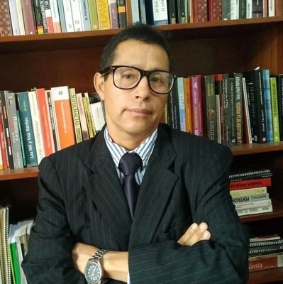 ClayMallcco's profile picture. Docente, historiador, investigador y columnista.