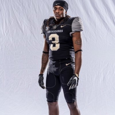 Ja'Veon Marlow Winter Haven Blue Devils RB 2018 Vanderbilt University Commit https://t.co/67lORkO3c5