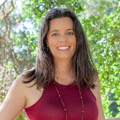 JesalynEatchel's profile picture. therapist, yoga teacher, reiki master, goddess circle leader, full moon howler, creatress of Wildish Wise Women podcast