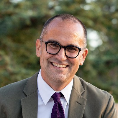 Candidate for Los Angeles Community College District Board of Trustees, Seat 3.
Paid for by Danna for LACCD Trustee 2020. FPPC ID# 1428246.