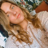 chelle (@chellesworld321) 's Twitter Profile