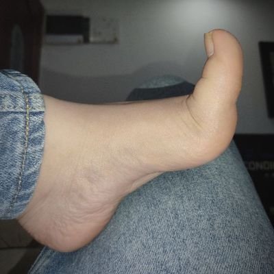 cutiesarie2020's profile picture. Feet lover. DM me if you're interested, I could make real all your fantasies! 🦶🦶💖✨

// #feetlover #feetpics #sellingfeetpics//