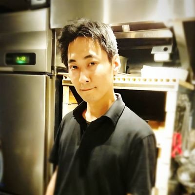 yoko_boncorone's profile picture. 麻布十番窯焼きレストラン ボンコローネで料理長をしています。
料理一筋20年やっと自分達のお店が、出来ました！
元渋谷にある炉窯ステーキ煉瓦でシェフしてました！
和牛のイチボを1,000本以上を焼き（自称世界一）、皆が笑顔になれるお店を目指して毎日お肉を焼いています！
今の目標 ほっこり楽しいお店を作る❗