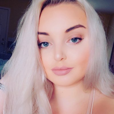 maggiemayyy16's profile picture. Manners maketh man                           sc: magalicious18