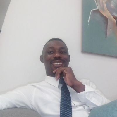 pieturn's profile picture. Sanity kills so I live d crazy life