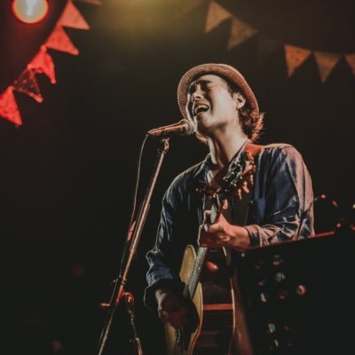 masa19840601's profile picture. シンガーソングライター／サウンドクリエイター／ボーカルトレーナー／作詞作曲家。 シンガーソングライティング教室「唄小屋」講師。 「Next Lead Music School」チーフマネージャー YouTubeチャンネルにて弾き語りを。https://t.co/s4QDsv9Rcs