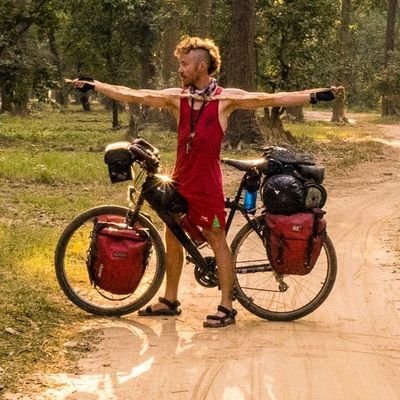 OFTownsend's profile picture. Stage designer in UK. 
Cycle-tourer; Bristol to Bangkok.
Currently, narrowboat-dweller too.