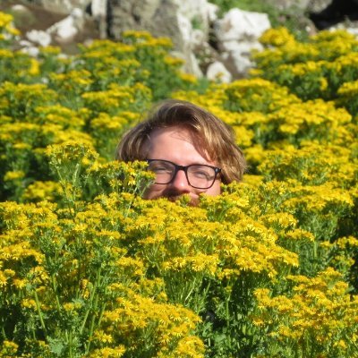 Researcher at iTHEMS, @riken_en. Weird genetics, intragenomic conflicts, major transitions, and Mikel Arteta.
https://t.co/7i2urnUQ9k