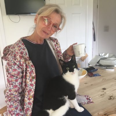 EirianEbiggs's profile picture. 🏃‍♀️👗😽🍾🍽