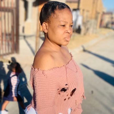 Sphiwe42312811's profile picture.