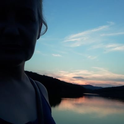 olivera_jov's profile picture. 