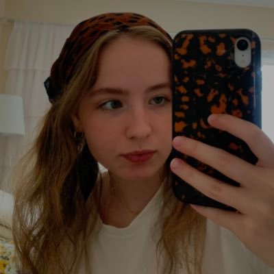 juliaaajs's profile picture. 