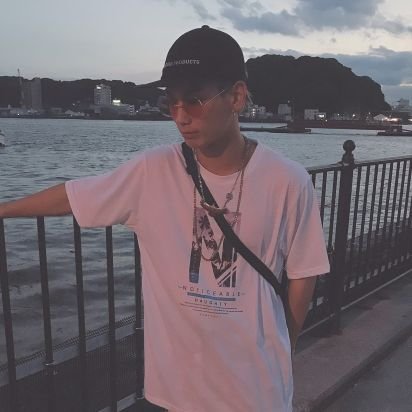 HIRO64596261's profile picture. ダンサーのyuugiです！！
ダンスは中学からしてます！！
趣味はオシャレとダンス！✨✨
そして第4の水曜日と金曜日は
他のダンスレッスンにも行ってます！✨
LDHめっちゃめっちゃ大好き✨
個人的にダンスも教えますので、
良かったら連絡してください！✨
よろしくお願いします！󾭠