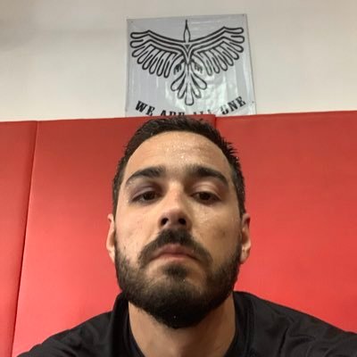 juanese09's profile picture. I drink a lot.