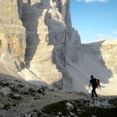 archGiSantoro's profile picture. Le cose più belle della nostra vita devono ancora accadere