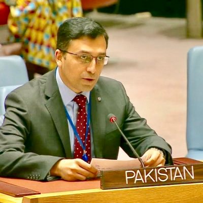 Diplomat 🇵🇰, Ministry of Foreign Affairs, served at Permanent Mission of Pakistan to the United Nations 🇺🇳, NY,