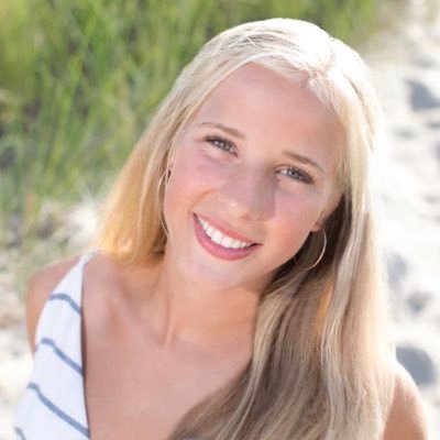 oliviachiota's profile picture. 