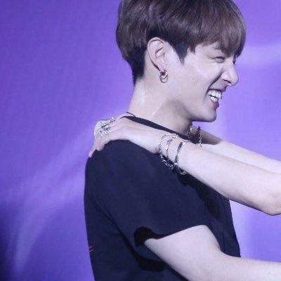 itsme__mar's profile picture. Mar™ [Out of this world] ~JungKook biased~ |I never walk alone| °Searching mutuals°