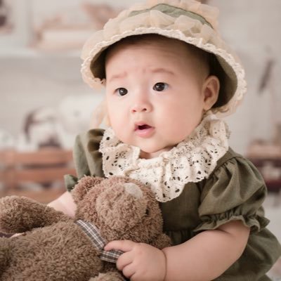 1isRVqik3dNujq4's profile picture. 等级复刻名表➕TBL1913