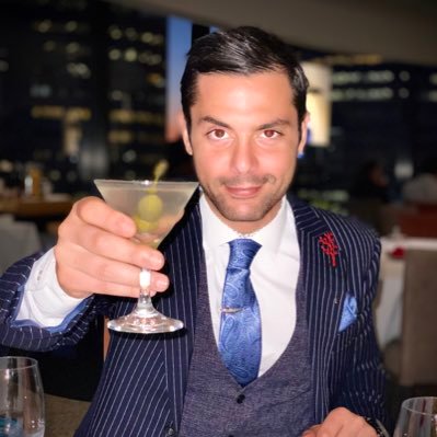 HellalFouad1's profile picture. Vi Veri universum vivus vici