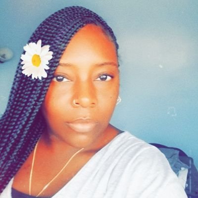 MadameKreyol's profile picture. 