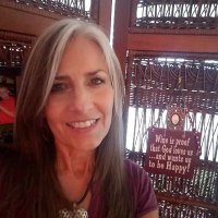 Linda Graham - @Lindarachita Twitter Profile Photo