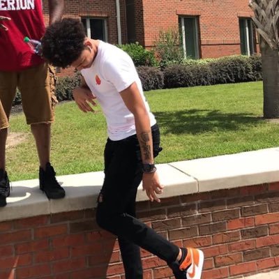 XtrexBroskieX's profile picture. asu 24’ T&F 💙 Ig : Tresav__