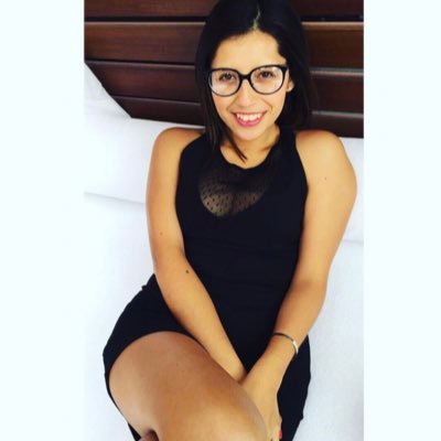 aReniiithaaa's profile picture. ♡