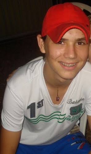 Vamos Twittar, porque Amar tá foda e beber tá Caro. Eitaa mundinho fodido.