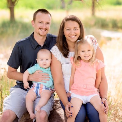 Mom and wife. Physical Therapist. Swimmer. Colorado lover.