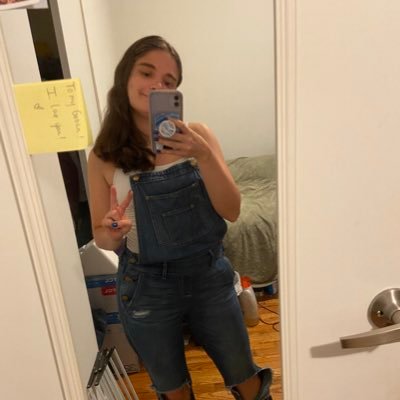 she/they Berkshire girl transplanted into Brooklyn looking for someone to buy me Bruins tickets, Venmo @/mirandaanne94 UMass '17 #blacklivesmatter 💗💛💙