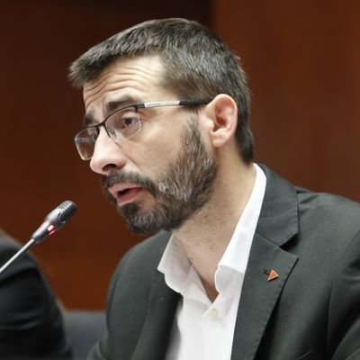 Coordinador General y Portavoz Parlamentario de Izquierda Unida de Aragon.