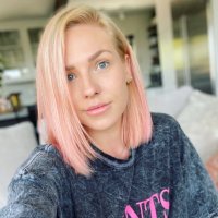 Sharna Burgess (@sharnaburgess) 's Twitter Profile