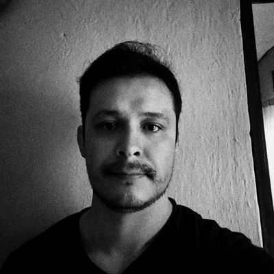 Empresario de ocasión, maestro de formación, animalista con mi vida. Trato de construirme día a día.