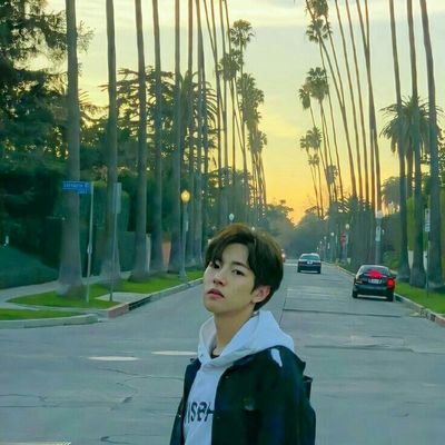 rnjunxy's profile picture. ▄︻̷̿┻̿═━一 你好 #NCT enthusiast ;
ᴄᴏᴍᴇ ᴛᴏ ᴍᴇ ᴀɴᴅ ɪ ᴡɪʟʟ ʟɪɢʜᴛ ʏᴏᴜ 🎡ᶠᵃⁿ ᵃᶜᶜᵒᵘⁿᵗ #RENJUN #JAEMIN  私はNCTが大好き ♪ ♬ ヾ(´︶`♡)ﾉ ♬ ♪