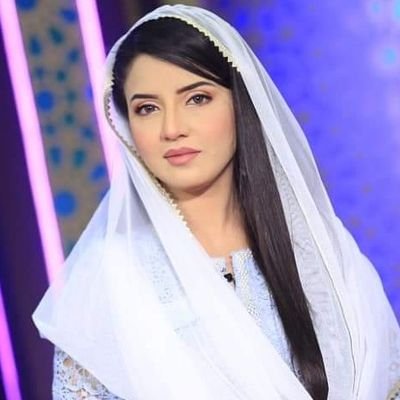 SanaCh78887382's profile picture. ‏سنئر اینکر پرسن کرن ناز