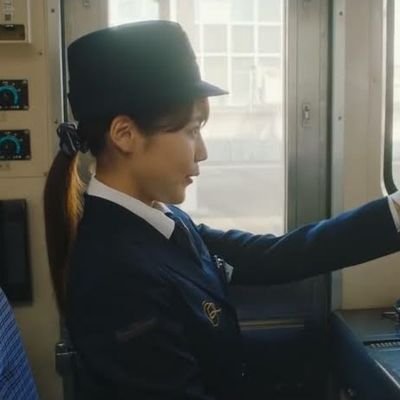 始めたばかりなので宜しくお願いします。 安全第一でいきましょう! めざせ!パイロット! パイロットになるために、今は下積み中(訓練中) 趣味はドライブ、空港巡り、パン屋巡り