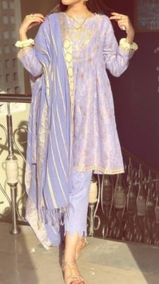 Noor63974378's profile picture. 