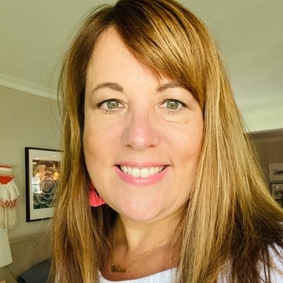 digital marketing consultant | social media enthusiast | cincinnati native | mom of 2