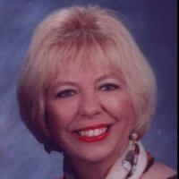 Sue Dennis 🇺🇸 (@soosieque) 's Twitter Profile