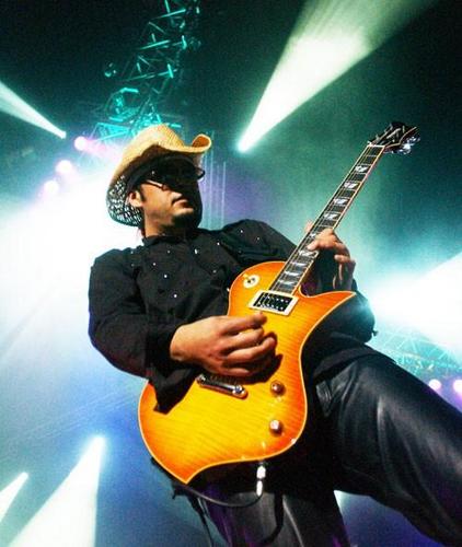 Roy Z is a guitarist, songwriter and producer known for his work with Bruce Dickinson , Rob Halford and Judas Priest. He also plays guitar in Tribe Of Gypsies.