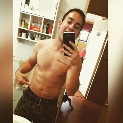 29% and loading
Egresado Derecho UdeC
Forero 🏫